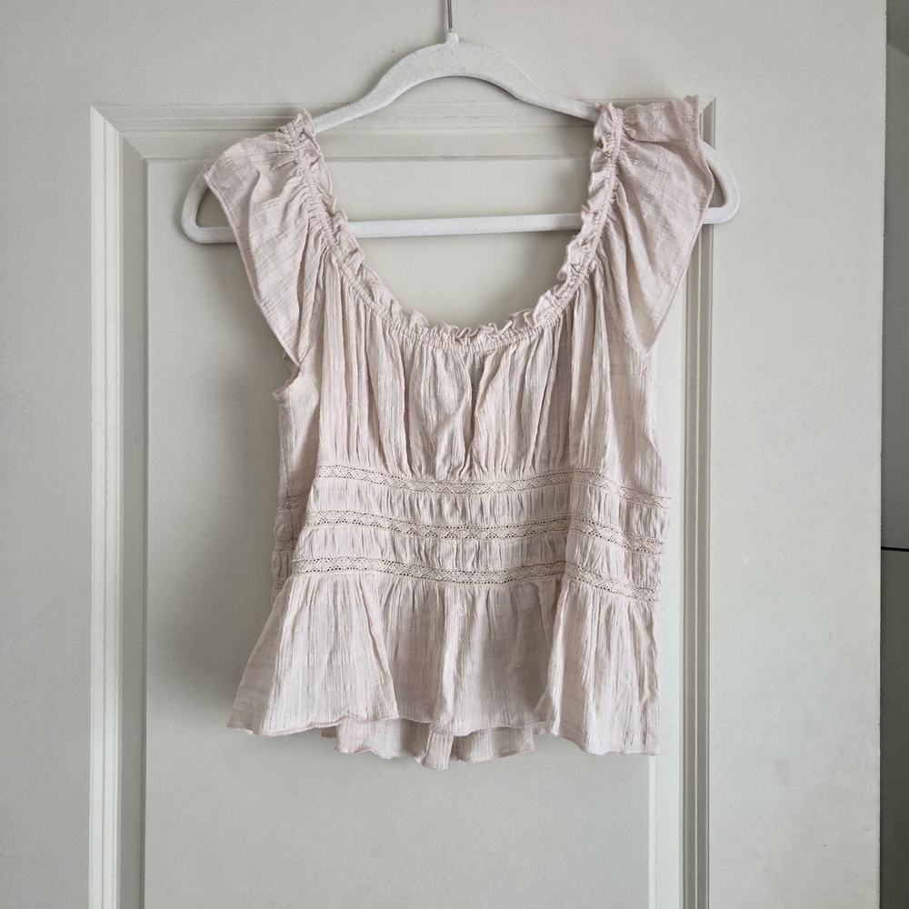 AE Ruched Flutter Sleeve Blouse - Picture 11 of 14